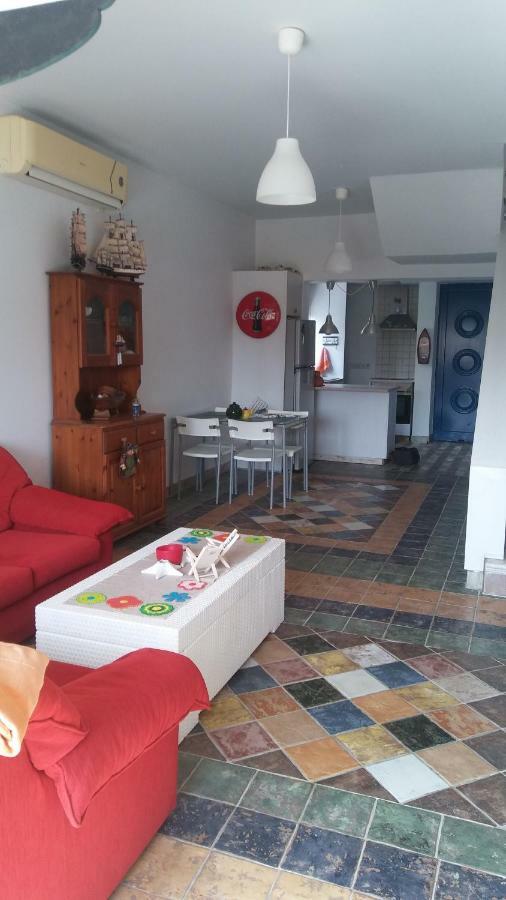 Il Mare Villa Larnaca Exteriör bild